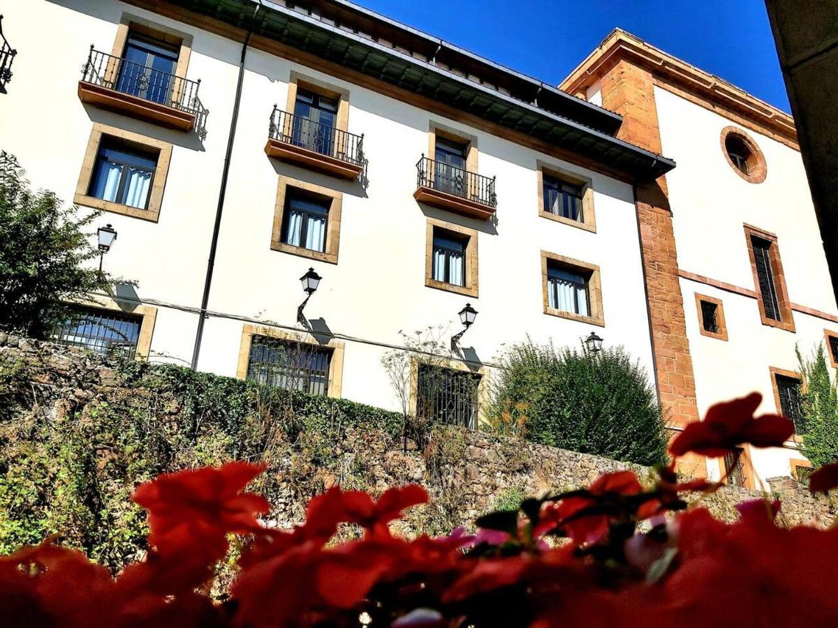 Apartamento Nuevo-Casco Histórico-Parking gratuito. Oviedo Exterior foto