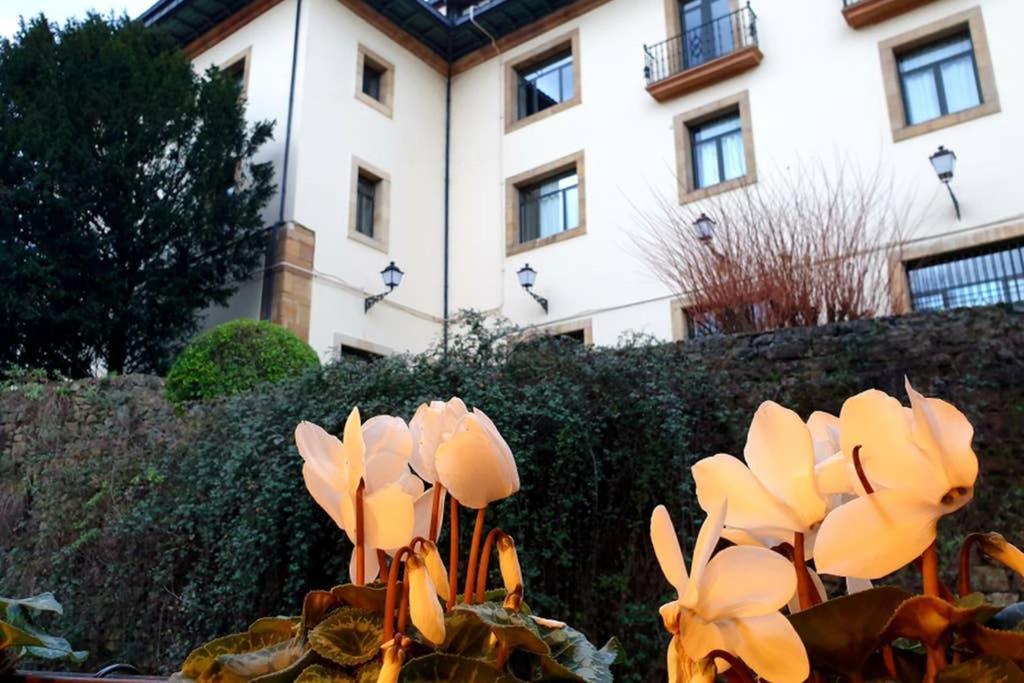 Apartamento Nuevo-Casco Histórico-Parking gratuito. Oviedo Exterior foto