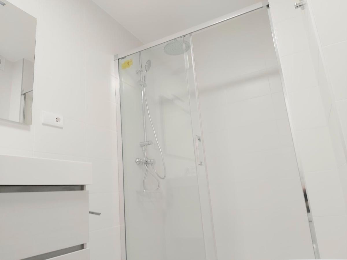 Apartamento Nuevo-Casco Histórico-Parking gratuito. Oviedo Exterior foto
